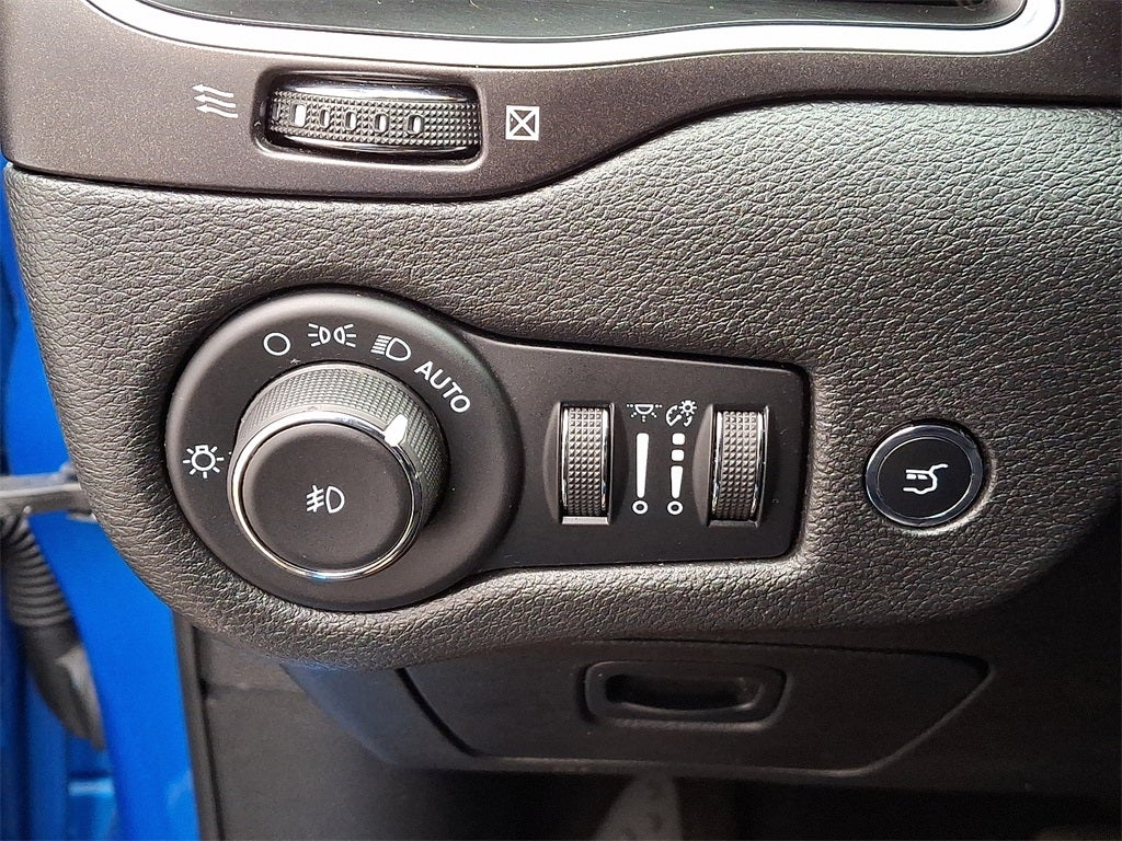 2020 Jeep Cherokee Trailhawk