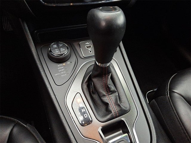 2020 Jeep Cherokee Trailhawk