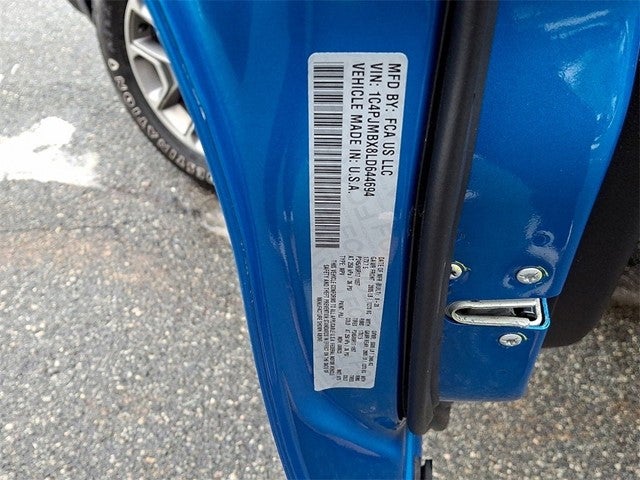 2020 Jeep Cherokee Trailhawk