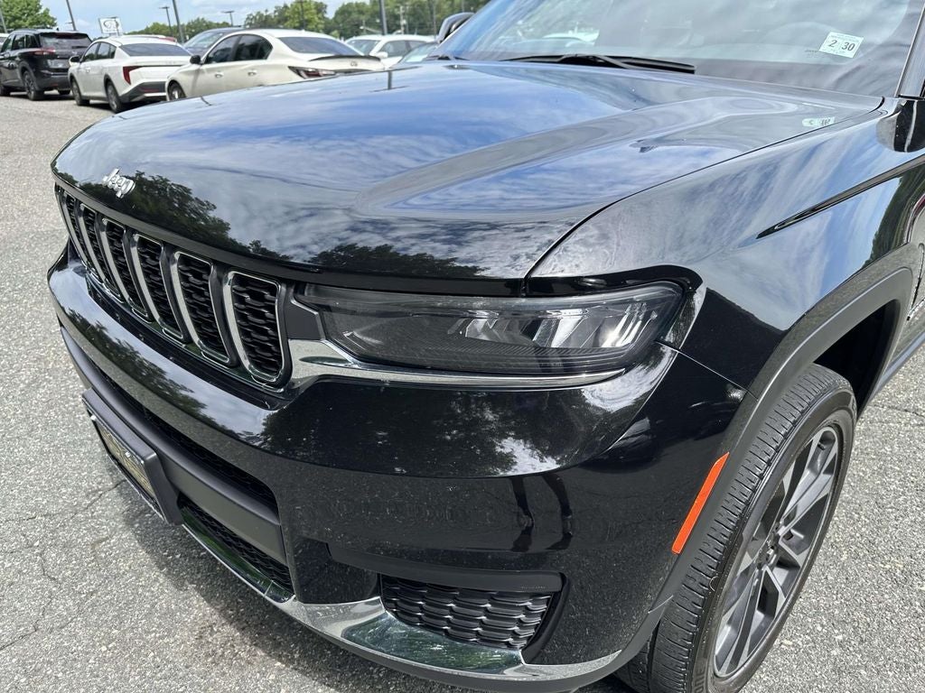 2025 Jeep Grand Cherokee L Laredo