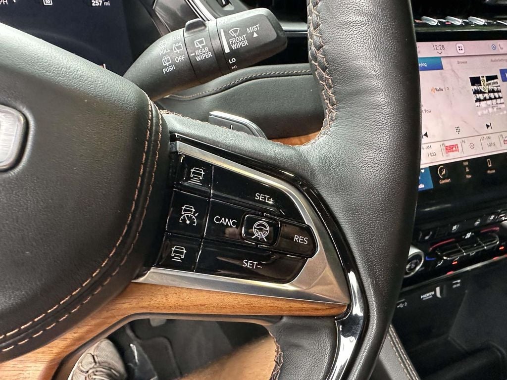 2023 Jeep Grand Cherokee L Summit