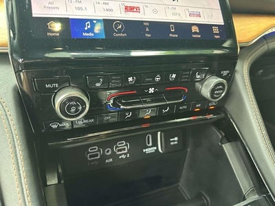 2023 Jeep Grand Cherokee L Summit