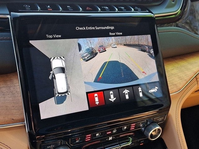 2023 Jeep Grand Cherokee L Summit