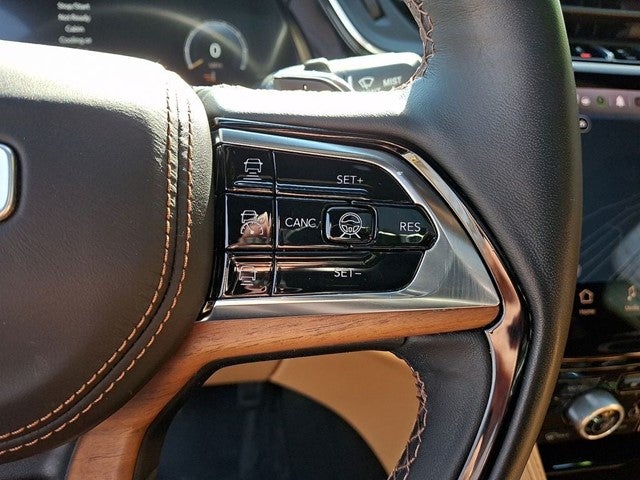 2023 Jeep Grand Cherokee L Summit