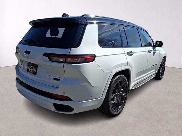2023 Jeep Grand Cherokee L Summit