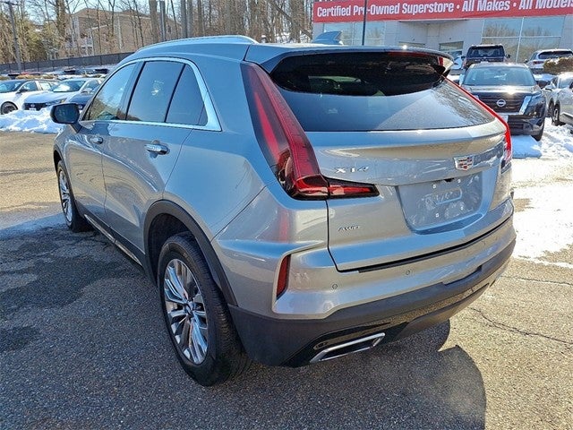 2024 Cadillac XT4 Premium Luxury