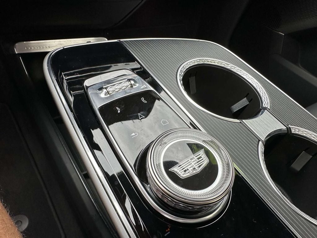 2024 Cadillac LYRIQ Sport