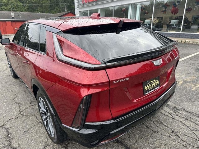 2024 Cadillac LYRIQ Sport