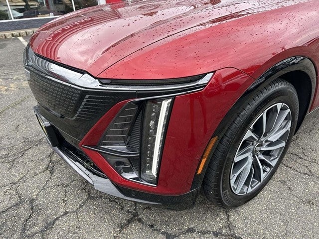 2024 Cadillac LYRIQ Sport
