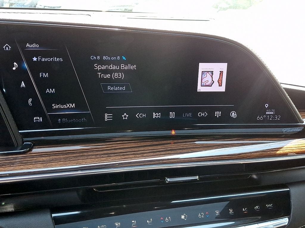 2023 Cadillac Escalade Premium Luxury