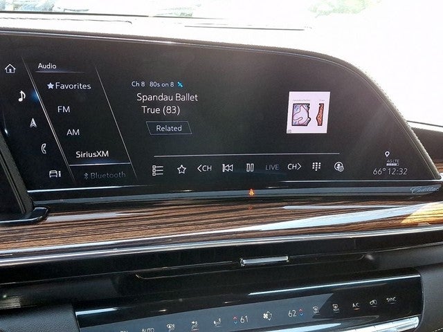 2023 Cadillac Escalade Premium Luxury