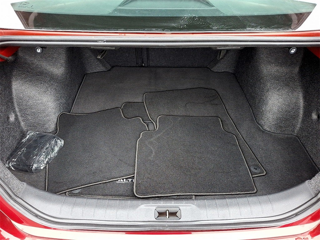 2024 Nissan Altima 2.5 SL