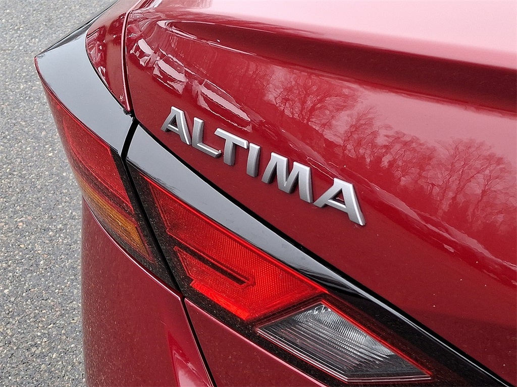 2024 Nissan Altima 2.5 SL