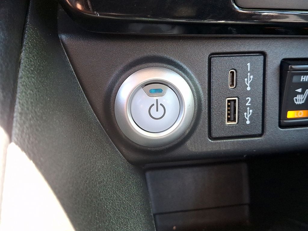 2024 Nissan Leaf SV Plus