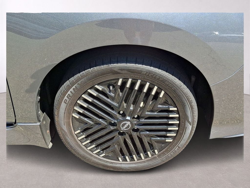 2024 Nissan Leaf SV Plus