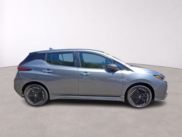 2024 Nissan Leaf SV Plus