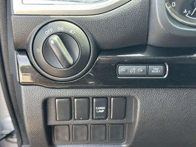 2019 Nissan Titan SV