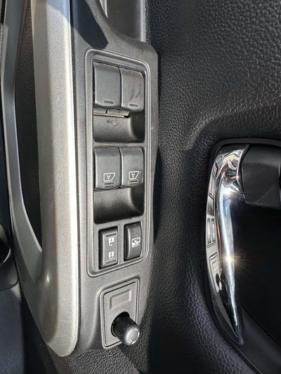 2019 Nissan Titan SV
