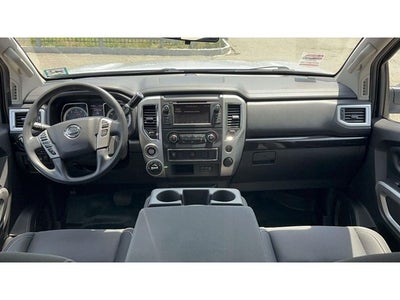 2019 Nissan Titan SV