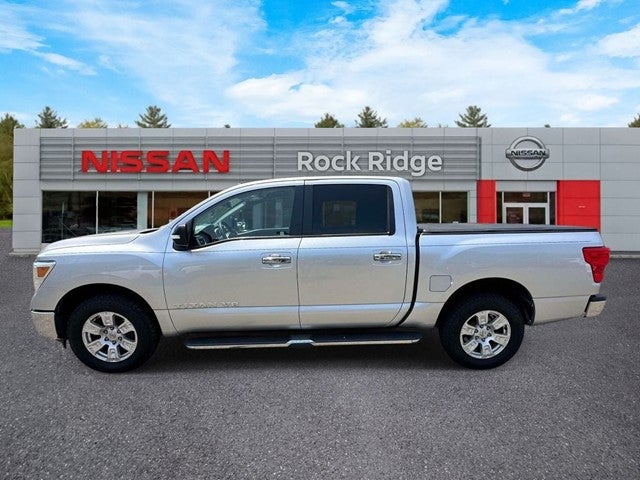 2019 Nissan Titan SV