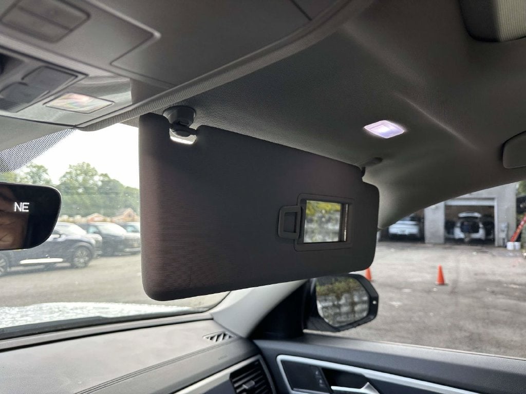 2023 Volkswagen Atlas 3.6L V6 SEL R-Line
