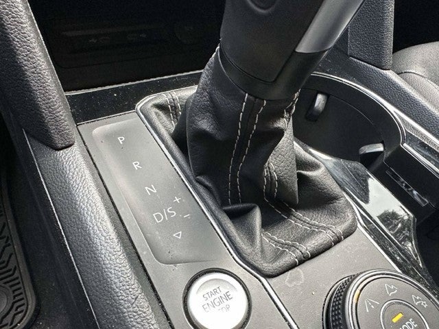 2023 Volkswagen Atlas 3.6L V6 SEL R-Line