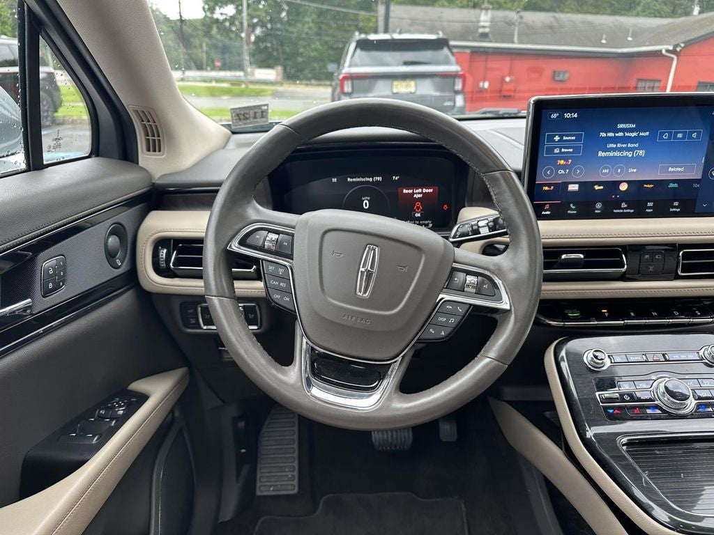 2022 Lincoln Nautilus Reserve