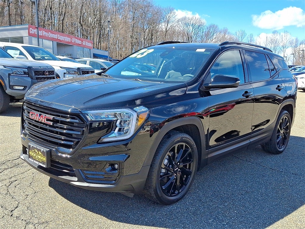 2023 GMC Terrain SLT