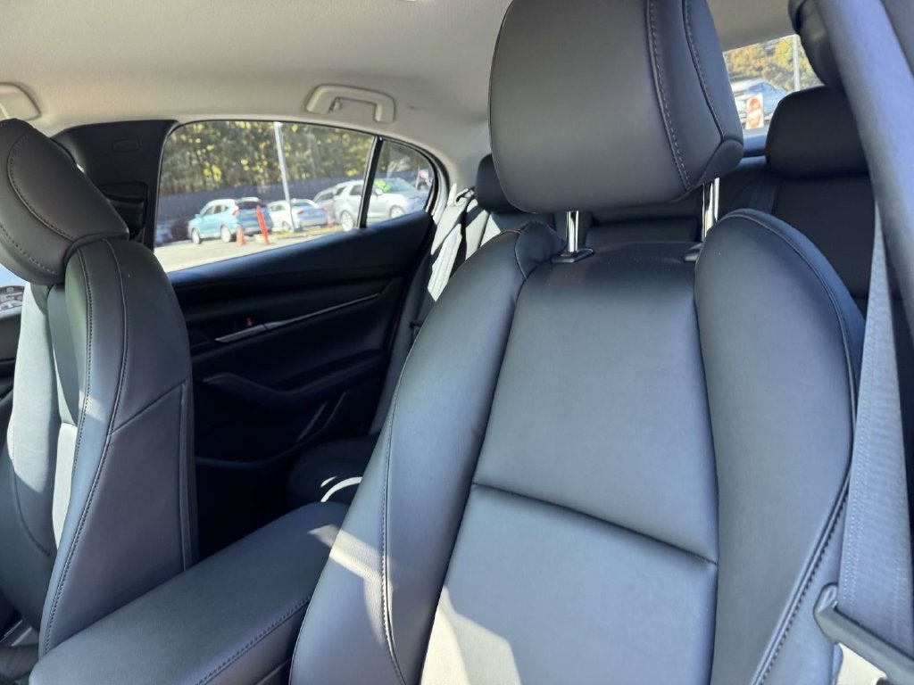 2022 Mazda Mazda3 Select