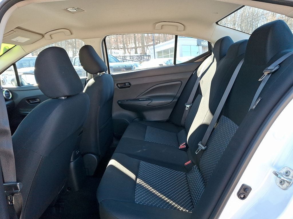 2024 Nissan Versa 1.6 S