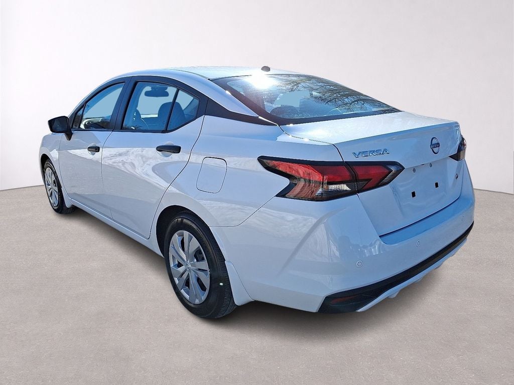 2024 Nissan Versa 1.6 S