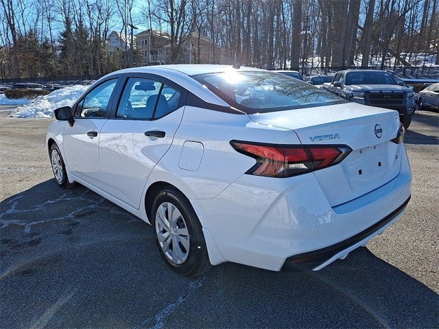 2024 Nissan Versa 1.6 S