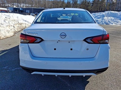 2024 Nissan Versa 1.6 S