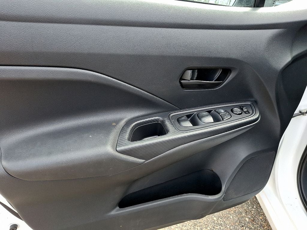 2023 Nissan Versa 1.6 S