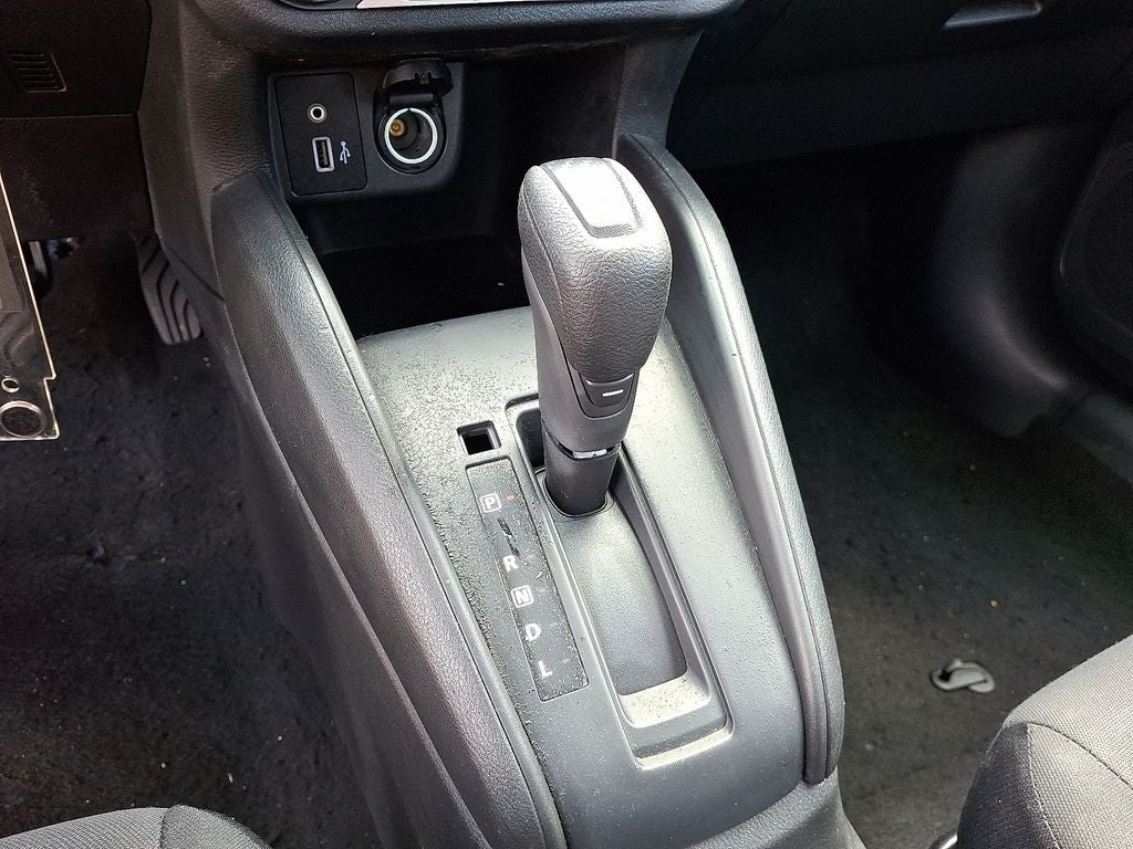 2023 Nissan Versa 1.6 S