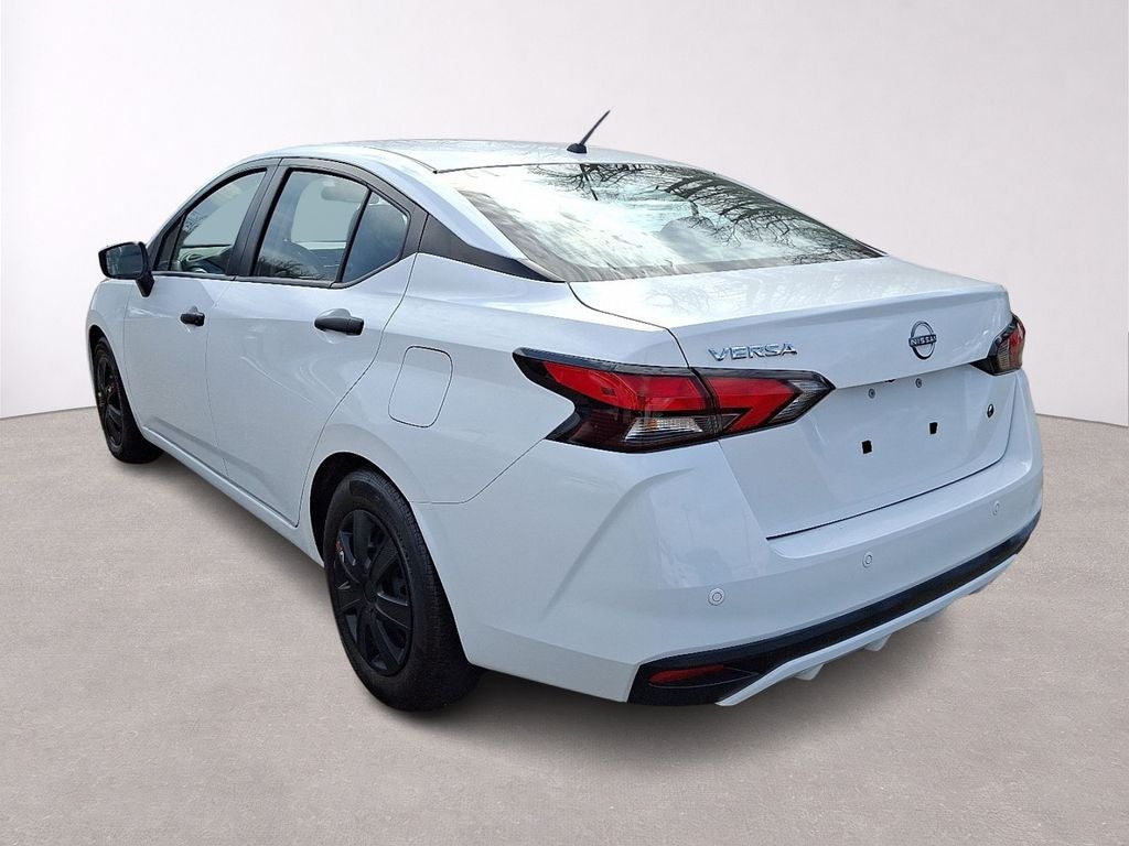 2023 Nissan Versa 1.6 S