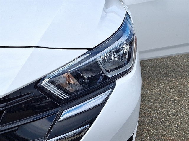 2023 Nissan Versa 1.6 S