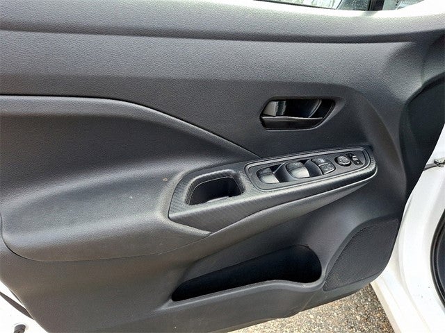 2023 Nissan Versa 1.6 S