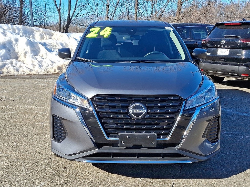 2024 Nissan Kicks S