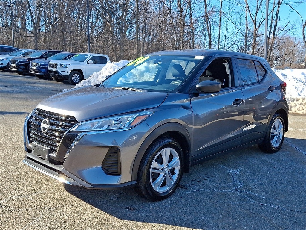 2024 Nissan Kicks S