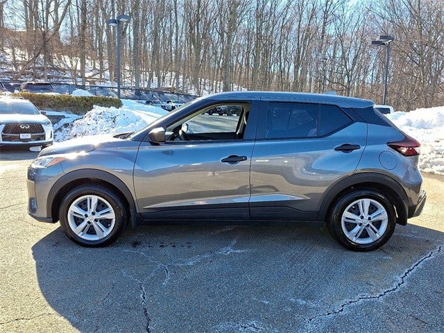 2024 Nissan Kicks S