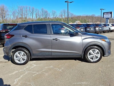 2024 Nissan Kicks S
