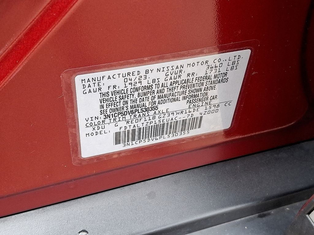 2023 Nissan Kicks SR