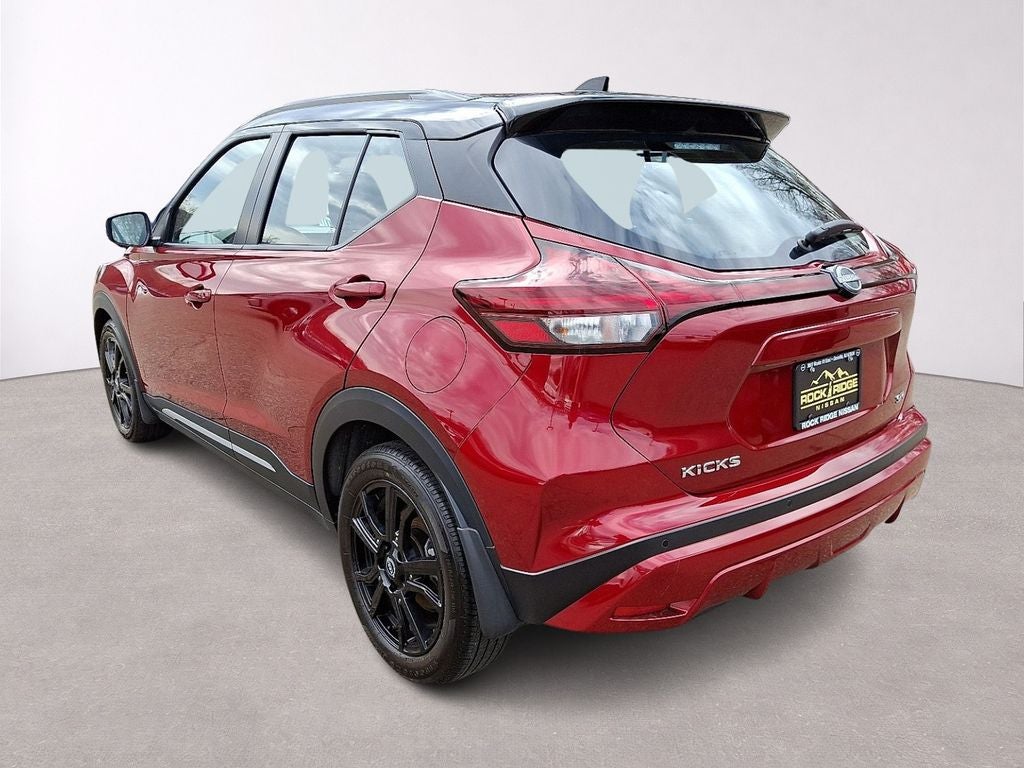 2023 Nissan Kicks SR