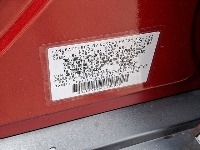 2023 Nissan Kicks SR