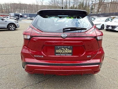 2023 Nissan Kicks SR