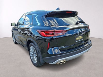 2023 INFINITI QX50 LUXE AWD