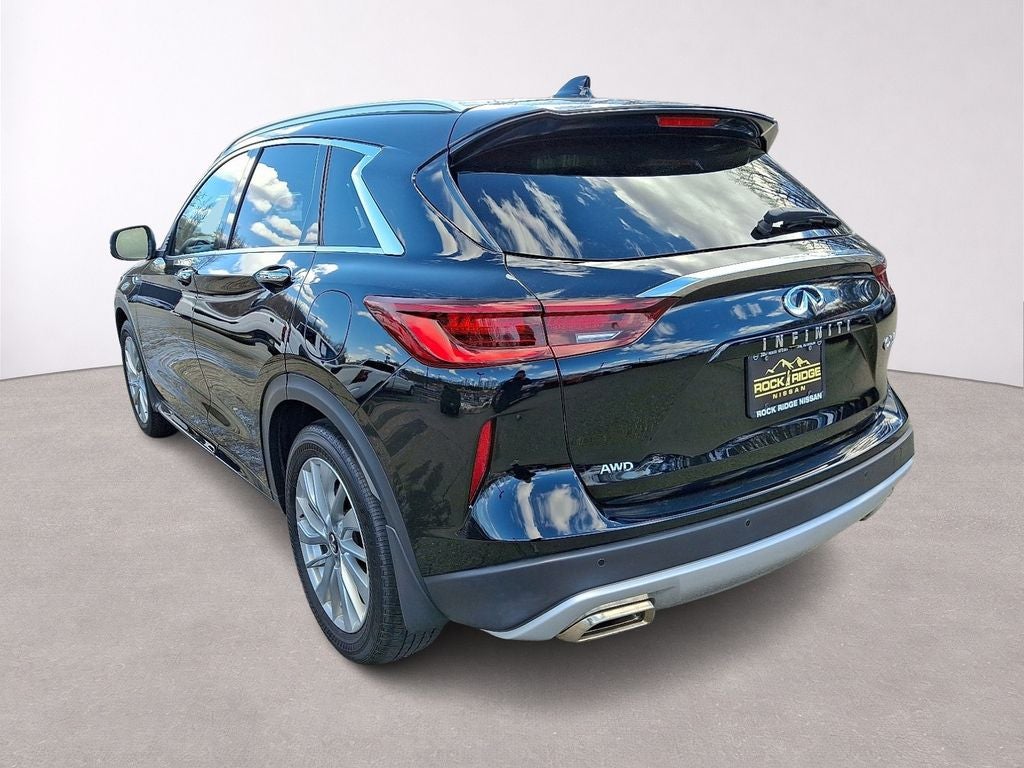 2023 INFINITI QX50 LUXE AWD