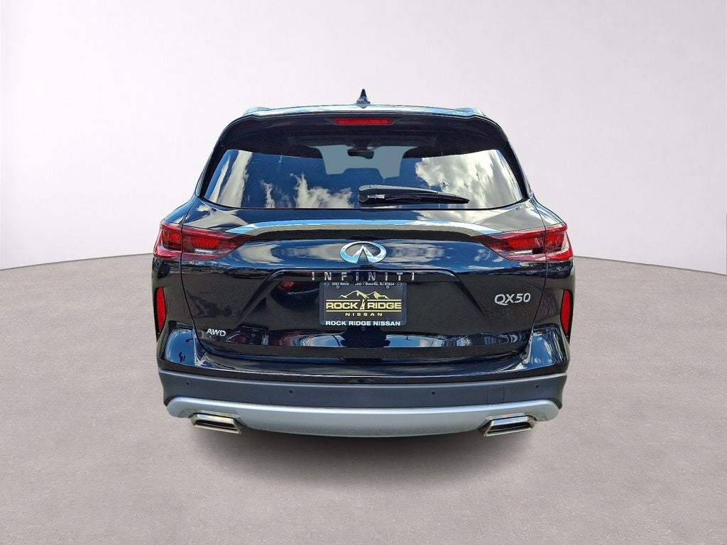 2023 INFINITI QX50 LUXE AWD