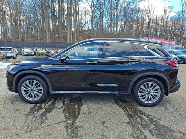 2023 INFINITI QX50 LUXE AWD